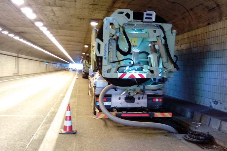 Saugbagger Andernach - Tunnelbau
